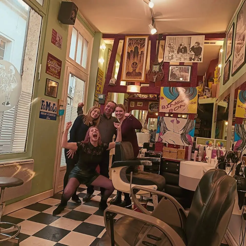 Equipe du salon de coiffure l'Hirsute à Compiègne